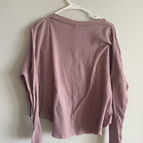 Urban Outfitters Long Sleeve - Picture 4 of 4